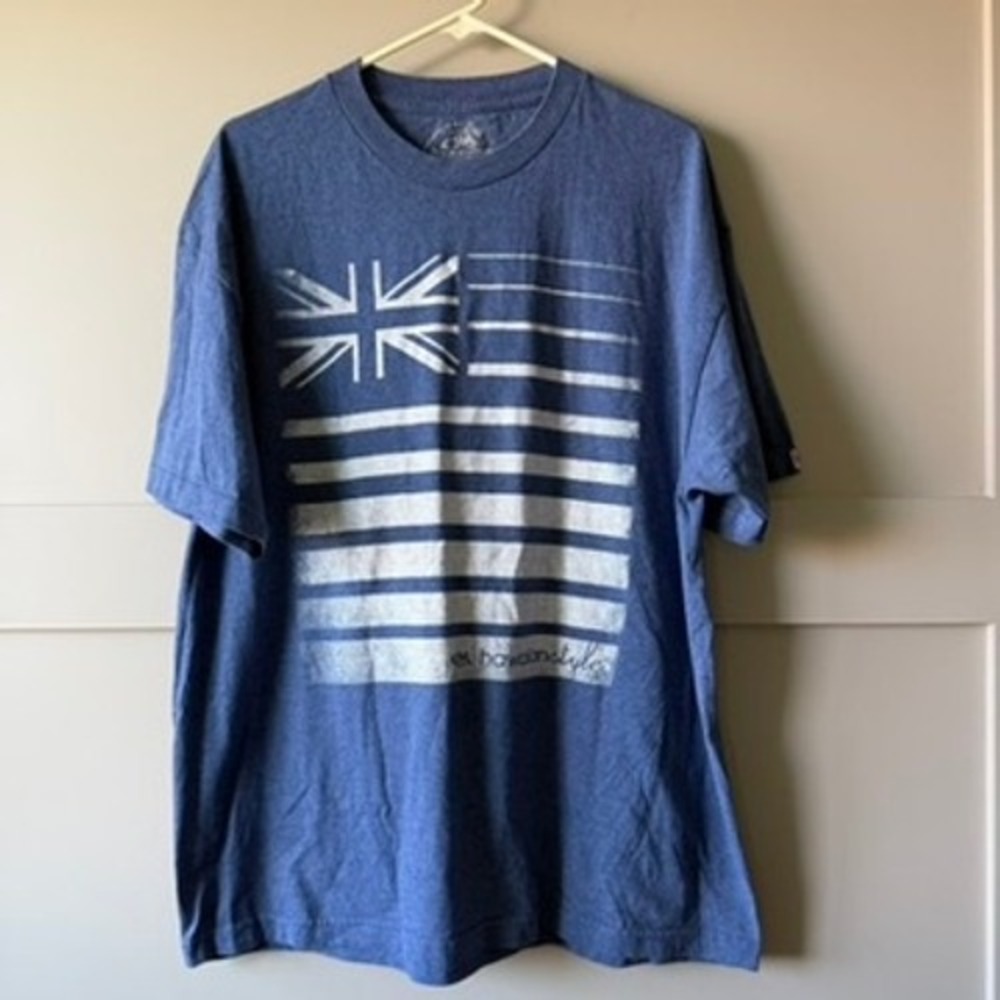 Hawaiian Style Graphic Tee Mens XL Blue Hawaii State Flag Short Sleeve‎ T-Shirt